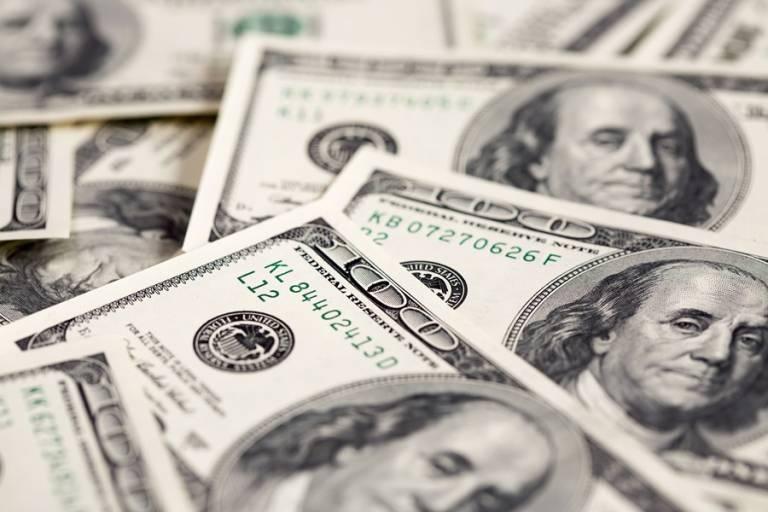 Real lidera ganhos no mundo após PIB brasileiro mais forte reavivar atração pela moeda