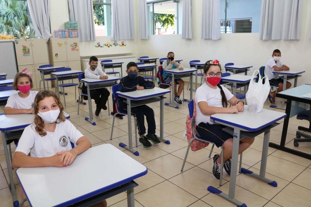 Santa Helena prepara volta das aulas presenciais para segunda- feira (21)