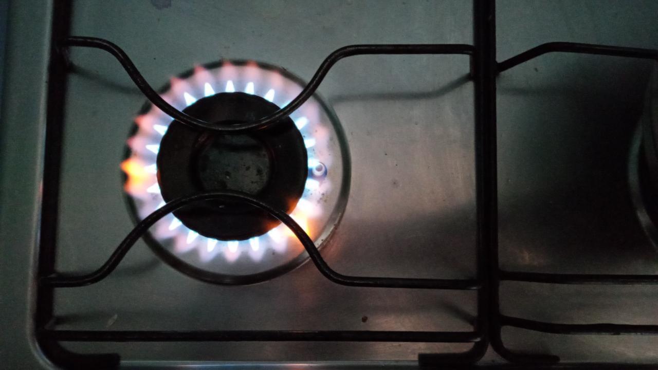 Preço do gás de cozinha fica 6% mais caro a partir desta terça-feira (6)