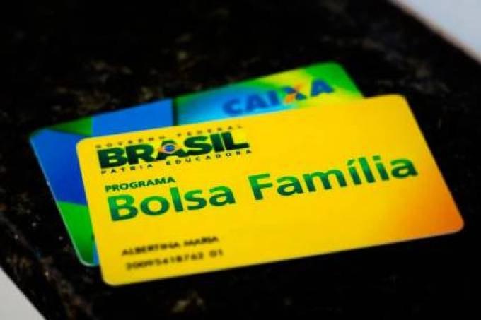 Bolsonaro diz que valor do Bolsa Família pode dobrar