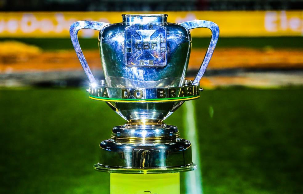 Copa do Brasil 2022 terá sete times paranaenses na disputa; veja os possíveis adversários