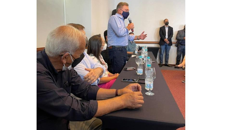 Senador Alvaro Dias é aclamado novo Presidente do Podemos no Paraná