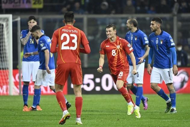 Itália perde para Macedônia e está fora da Copa pela 2ª vez seguida