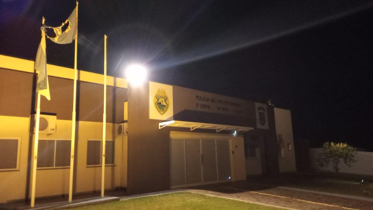 Mulher é presa em flagrante furtando objetos de obra em Santa Helena