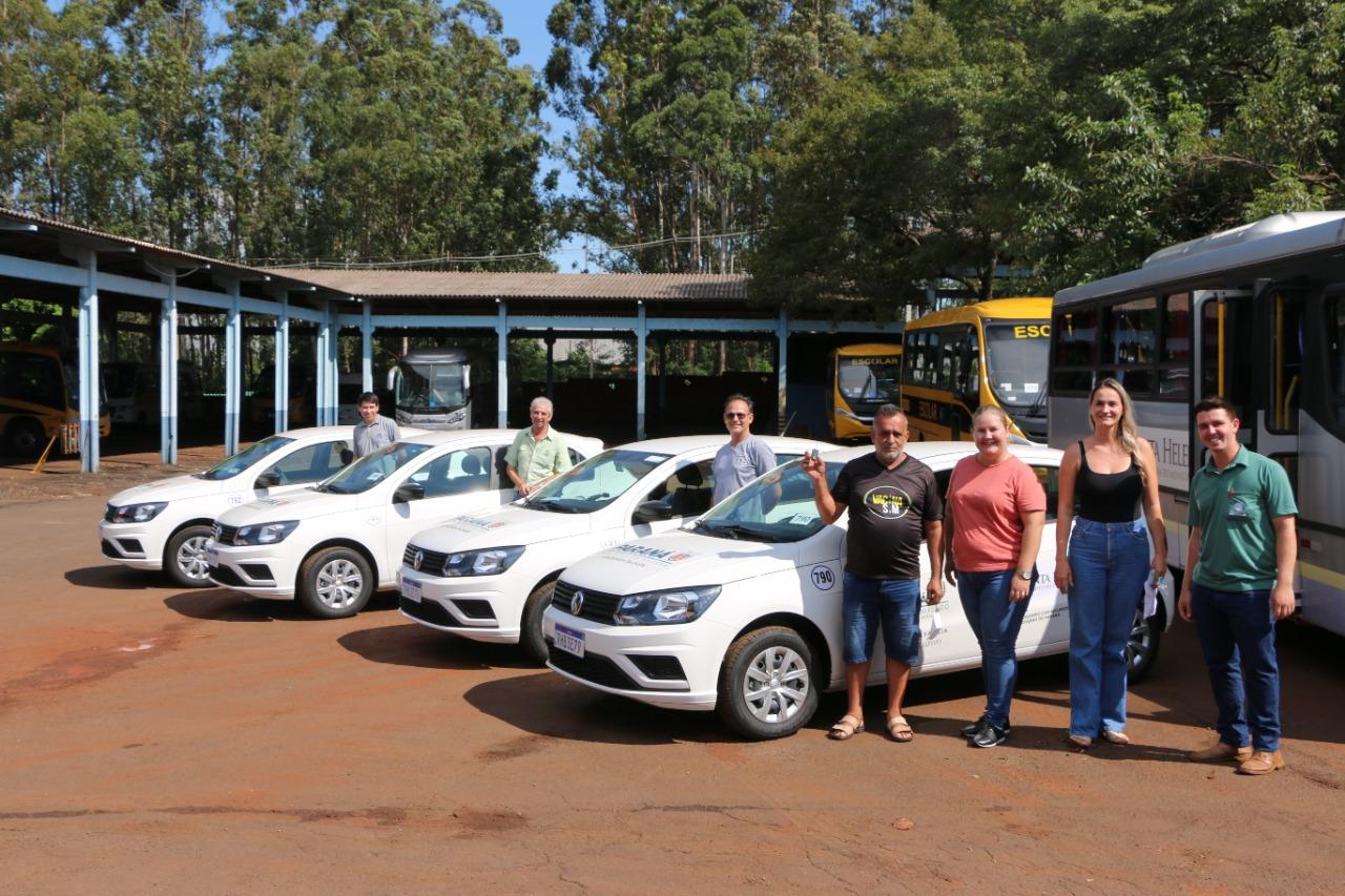 Secretaria de Saúde de Santa Helena recebe quatro novos automóveis do Governo do Estado