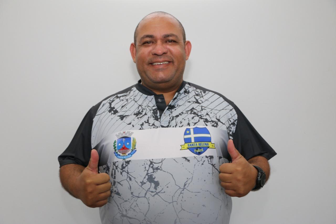 Atletas do Sub-15 integram treinamentos do Santa Helena Futsal