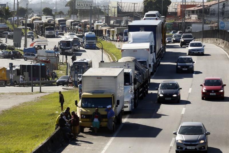 Benefício para caminhoneiros começa a ser pago em 9 de agosto