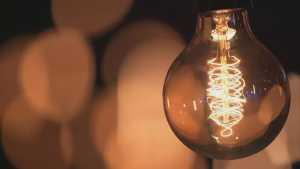 Conta de luz: tarifa de agosto fica 13,4% mais barata no Paraná