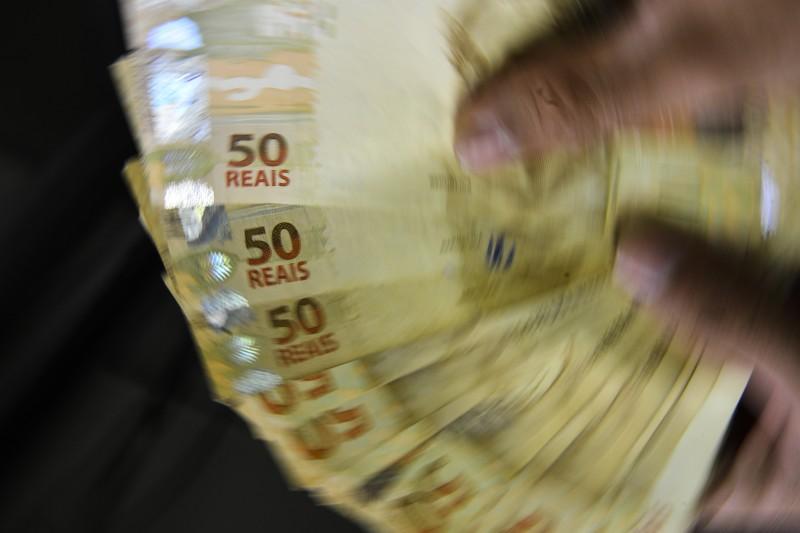 Última parcela de agosto do Auxílio Brasil é paga hoje