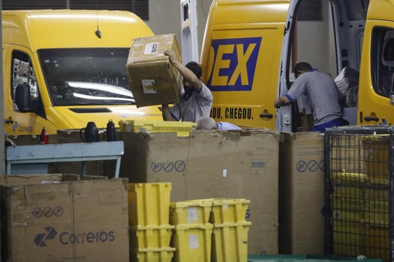 Correios exigem CPF ou CNPJ de remetentes de encomendas nacionais