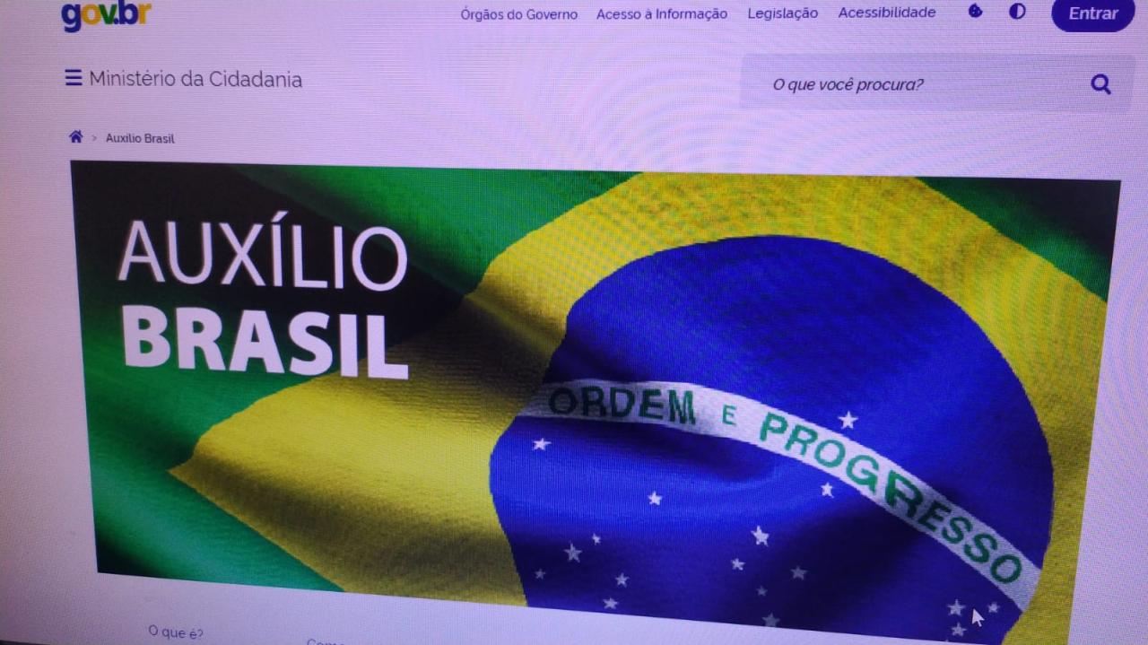 Auxílio Brasil é pago hoje a beneficiários com NIS final 6