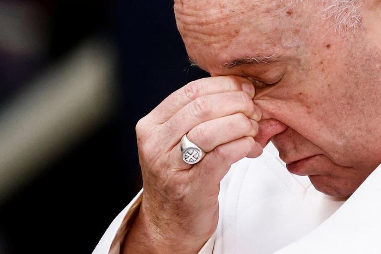 Morte de Bento 16 abre caminho para Papa Francisco se aposentar por idade no futuro