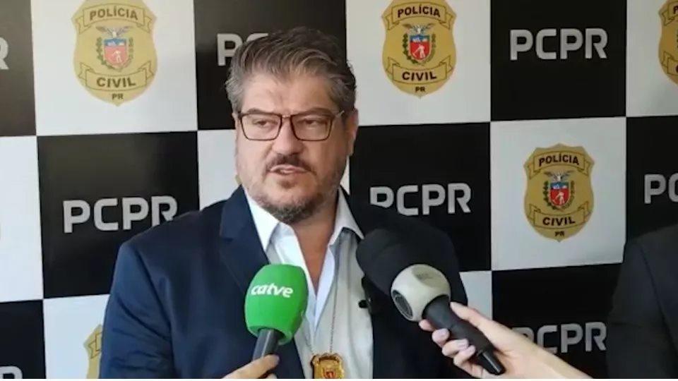 Mulher é presa suspeita de envolvimento na morte do marido