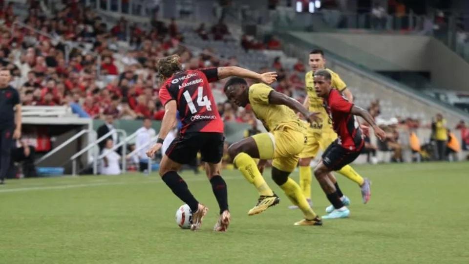 Primeiro jogo entre FC Cascavel e Athletico pela final do Paranaense será sábado (1)