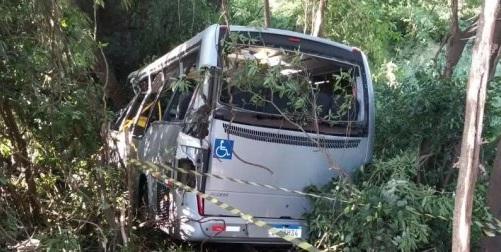 Culto ecumênico homenageará vítimas de acidente envolvendo micro-ônibus da prefeitura de Pato Bragado