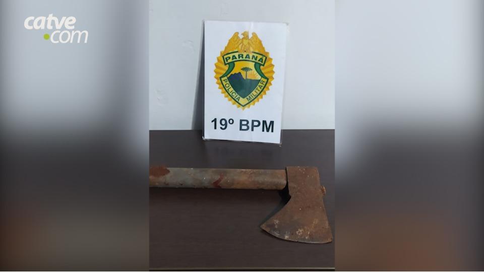Homem mata cachorro a machadadas no bairro Santa Clara em Toledo