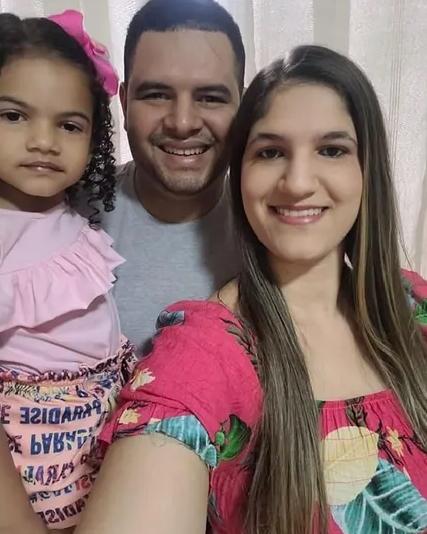 Mãe descobre que está grávida de sêxtuplos no ES: 'Fui na consulta só para ver 1 bebê e descobri 6'