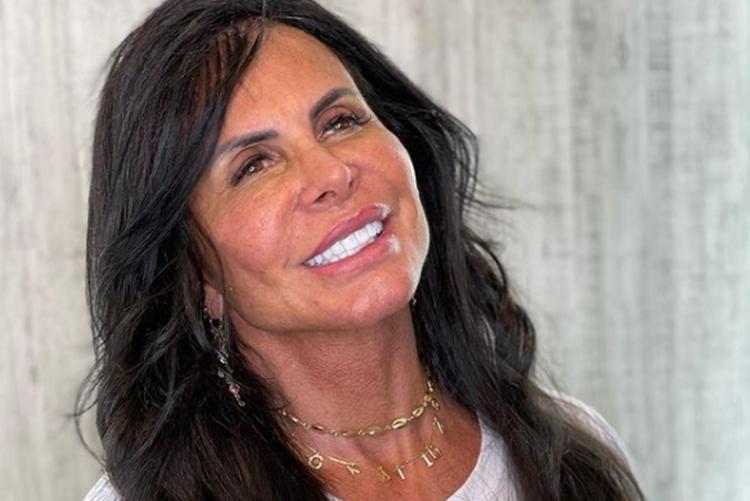 Gretchen anuncia novo procedimento: “dermopigmentação capilar”