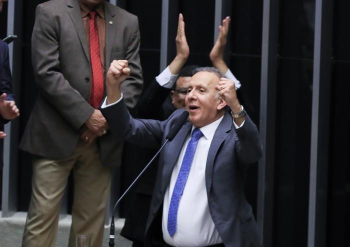 Câmara aprova PEC da reforma tributária