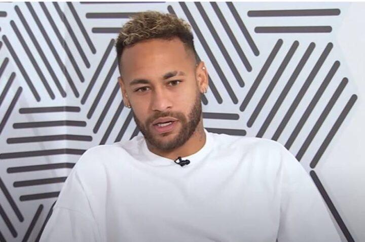 Neymar se envolve em grande confusão em show de Thiaguinho