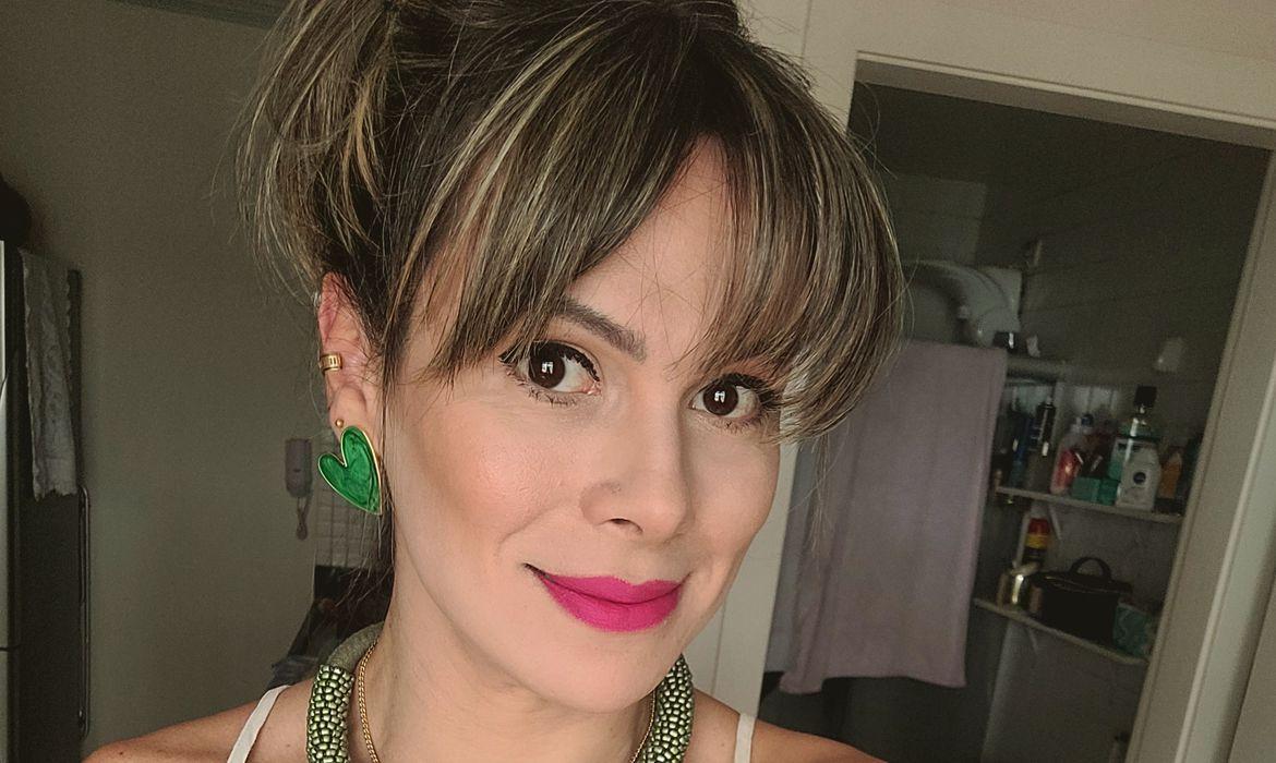 Preconceito contra pessoas trans começa em casa, diz servidora do STJ