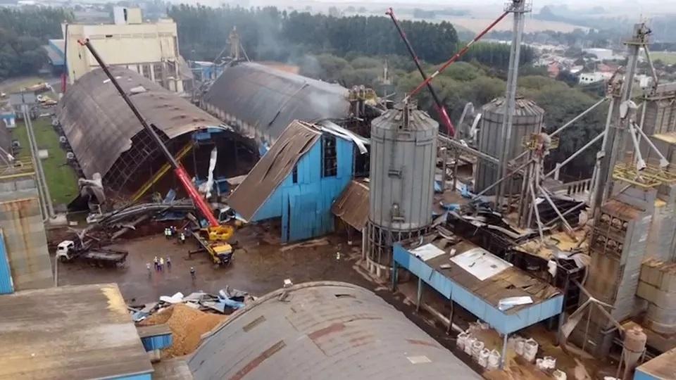 C.Vale afirma que valores correspondentes aos salários e verbas rescisórias dos trabalhadores avulsos foram pagos