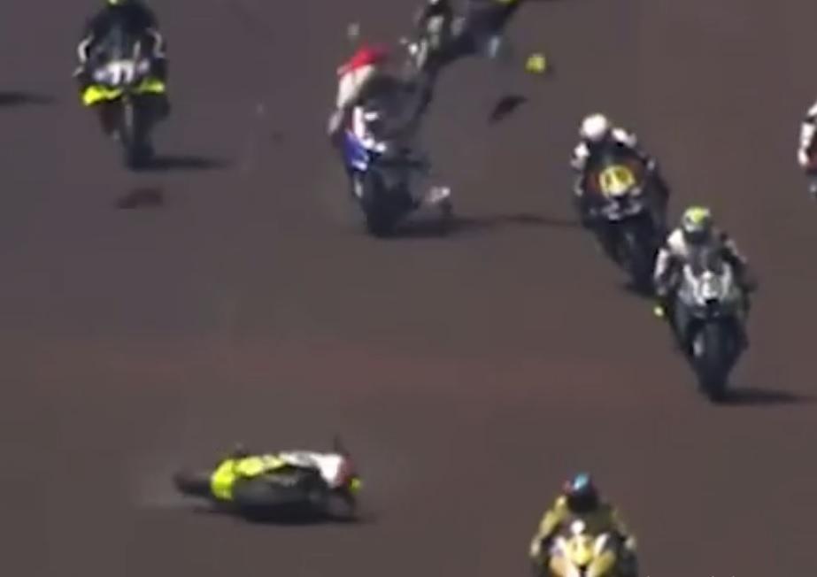 Pilotos morrem em acidente durante corrida no Autódromo de Cascavel