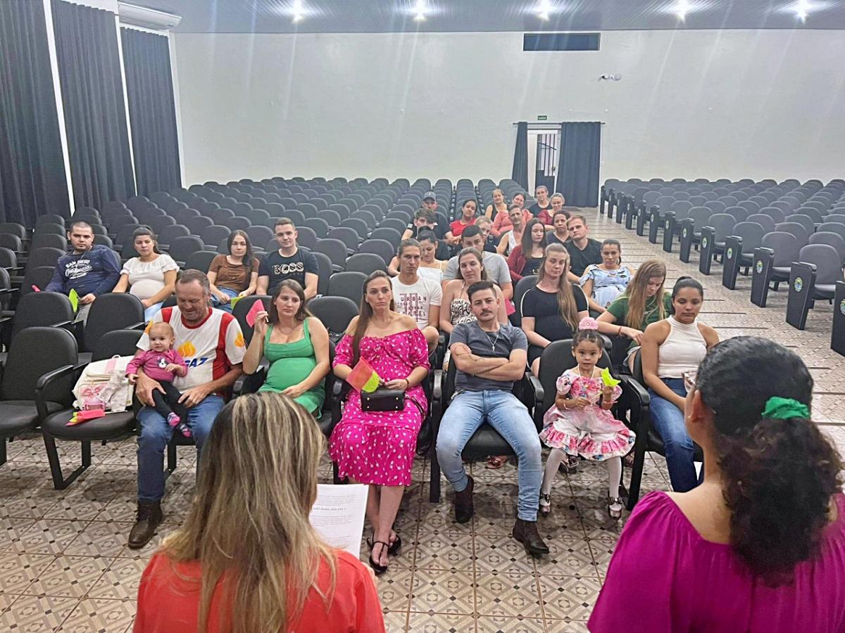 Secretaria de Saúde de Itaipulândia promove encontro “Desmistificando Mitos da Gestação”