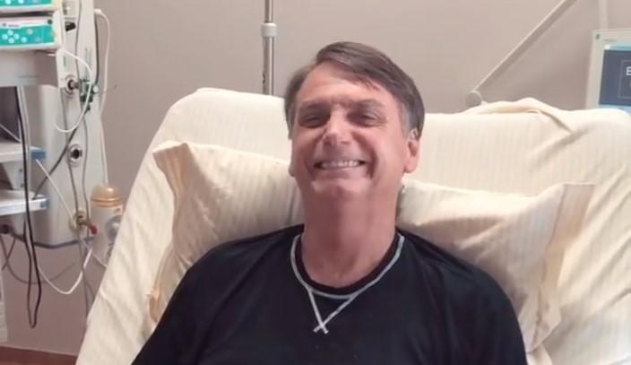 Bolsonaro se recupera bem e retoma alimentação, diz hospital
