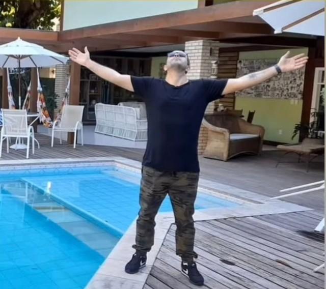 Motorista que atropelou Kayky Brito celebra arquivamento do caso: 'Deus é maravilhoso'