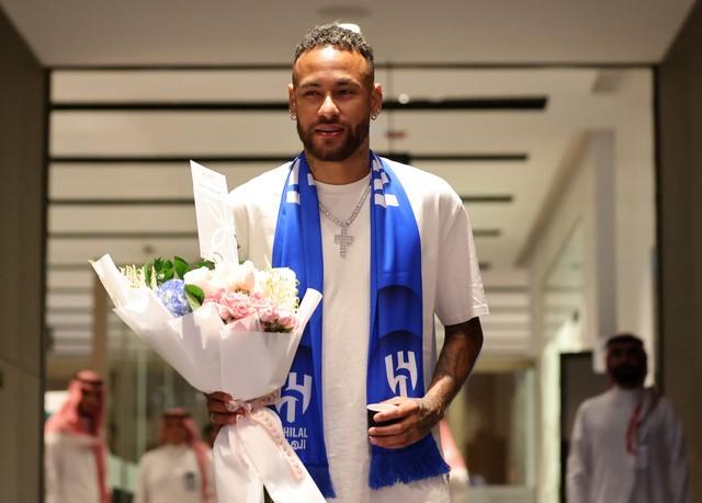 Neymar ironiza supostas exigências que teria feito ao Al-Hilal