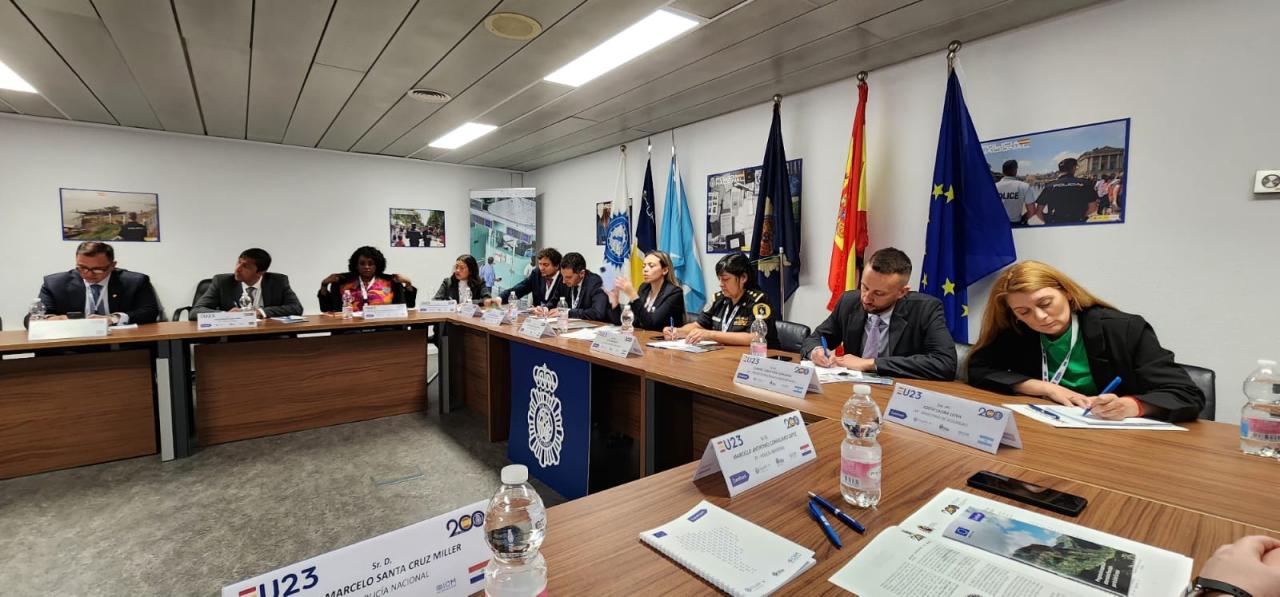Policiais federais de foz do Iguaçu participam do Programa de Cooperação da União Europeia