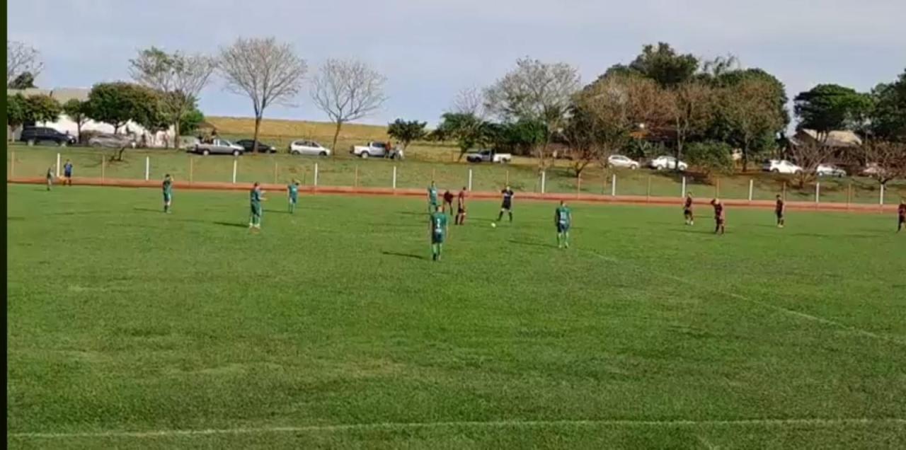 Primeiro jogo da decisão do Municipal de Veteranos de Santa Helena termina empatado entre Nacional e Palmeiras