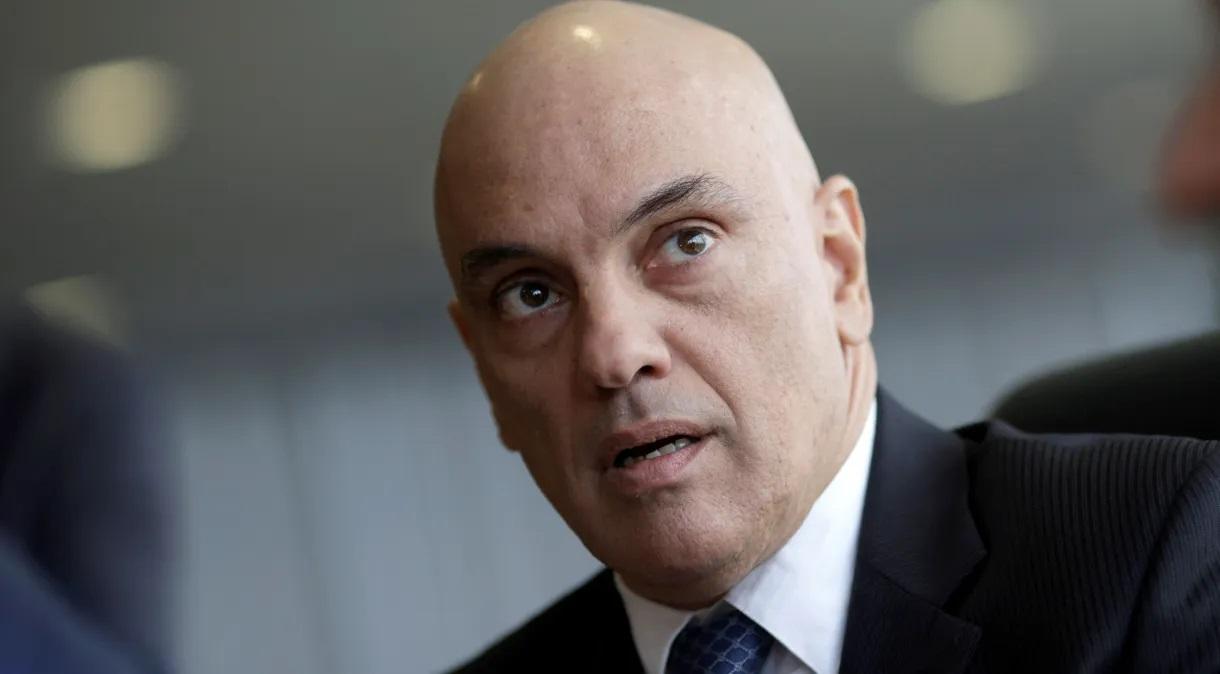 “Não podemos dar uma de Bambam contra Popó”, diz Moraes sobre ficar “alerta pela democracia”