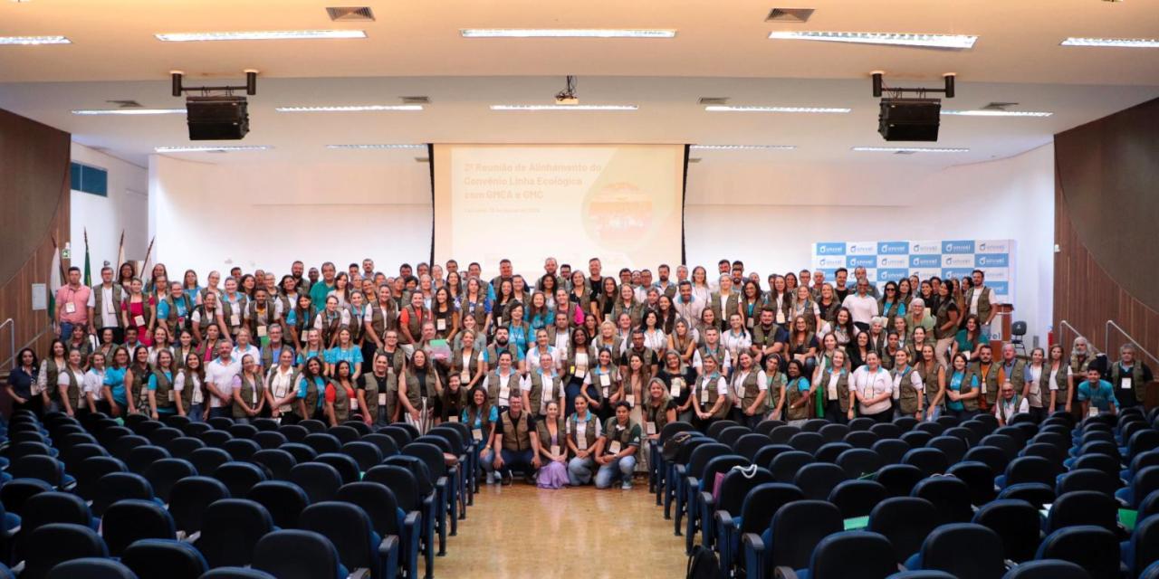 Gestores municipais de educação ambiental e cultura alinham ações da Linha Ecológica