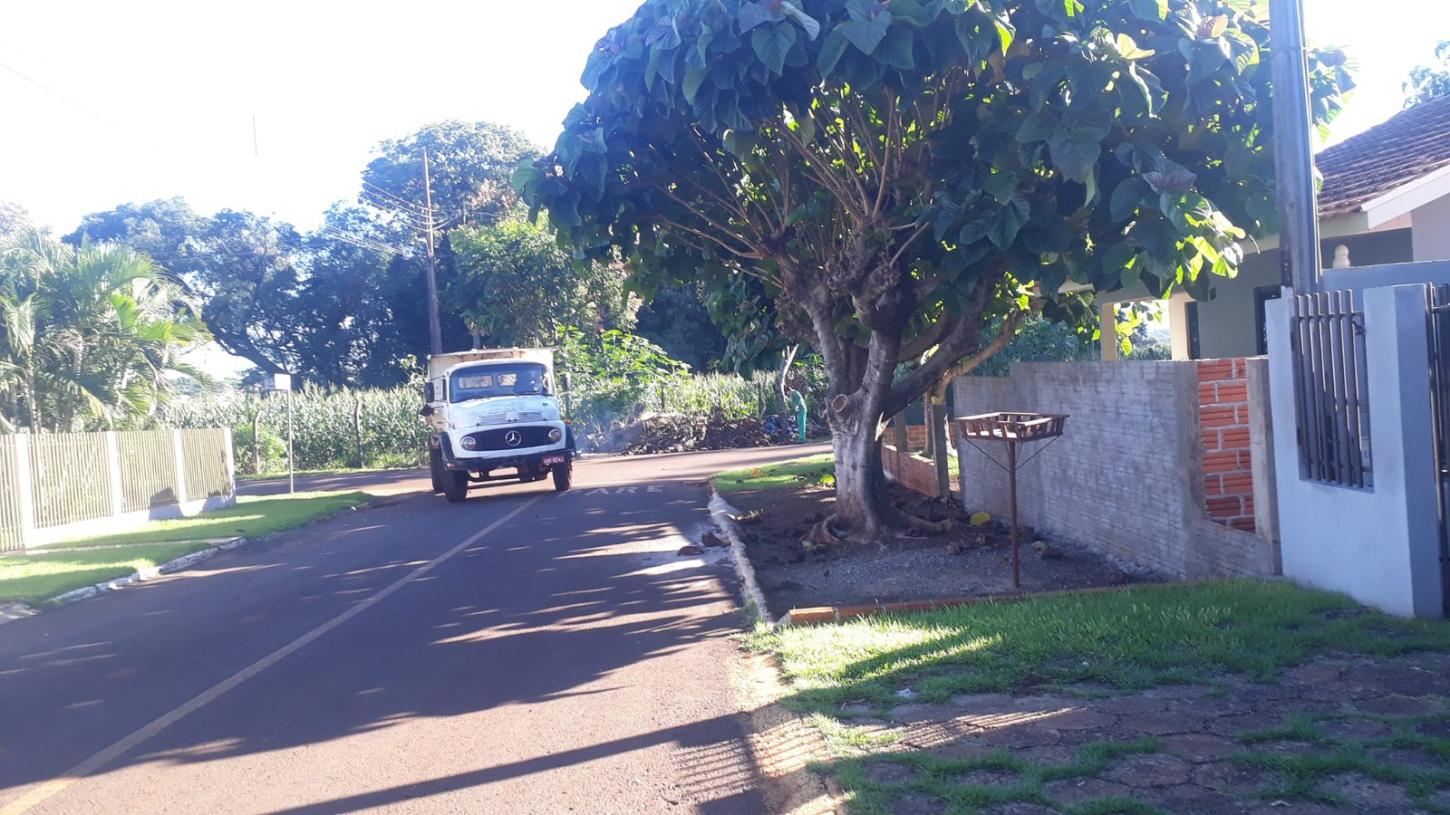 Equipes de trabalho pedem colaboração da população de Santa Helena e respeito aos cronogramas