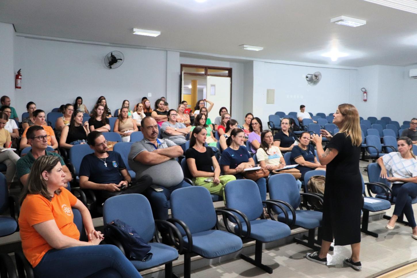 Material do Mais Ideb é aprovado por professores da região lindeira