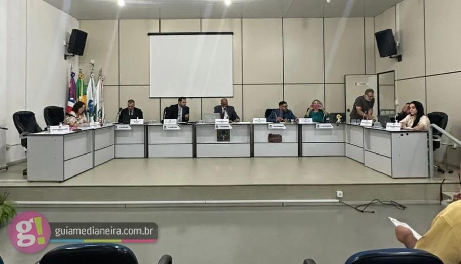 Por unanimidade Câmara de Medianeira rejeita reajuste salarial para prefeito, vice e secretários