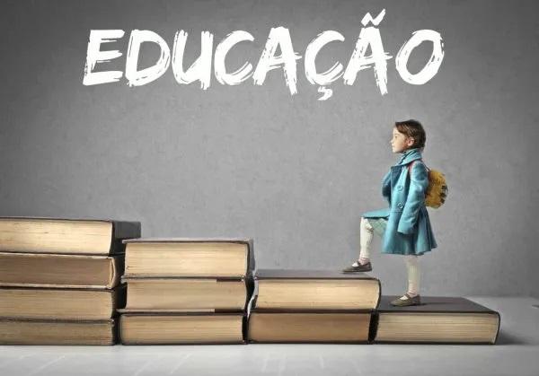 CEEBJA de Santa Helena convida jovens e adultos a concluírem seus estudos