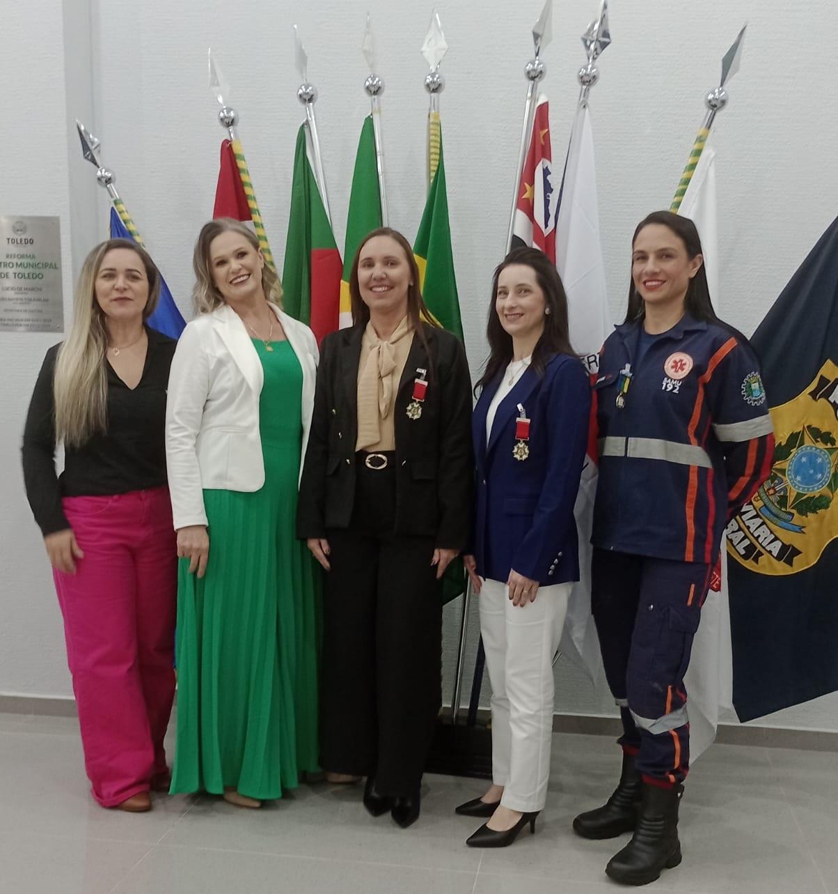 Profissionais de Itaipulândia são Condecorados por Serviços Meritórios pela Academia Medalhística Cívico-Militar do Brasil