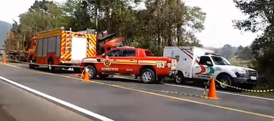 Cinco pessoas da mesma família morrem em acidente na BR 280