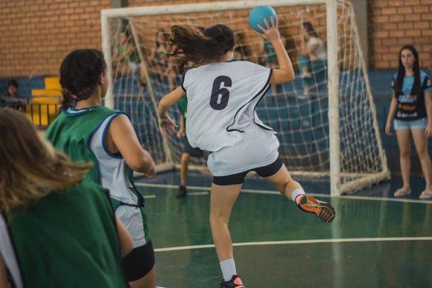 6º Festival de Mini Handebol movimenta a Escola Graciliano Ramos neste sábado (12)