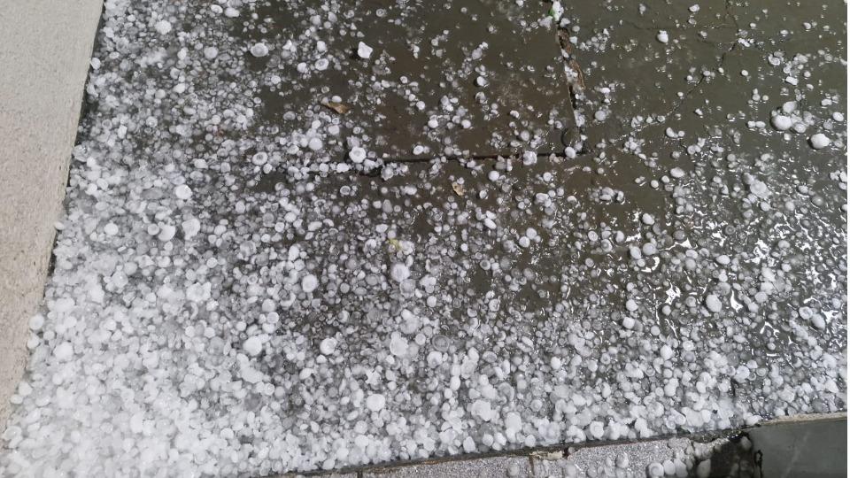 Foz do Iguaçu tem mais de 100 casas destruídas por temporal