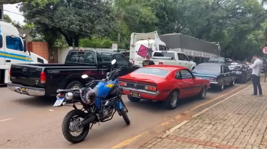 Carros de luxo são apreendidos em operação da PF