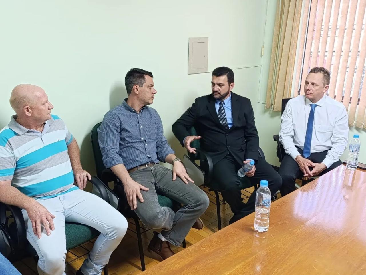 Em visita a região, presidente da FAEP critica invasões de terras