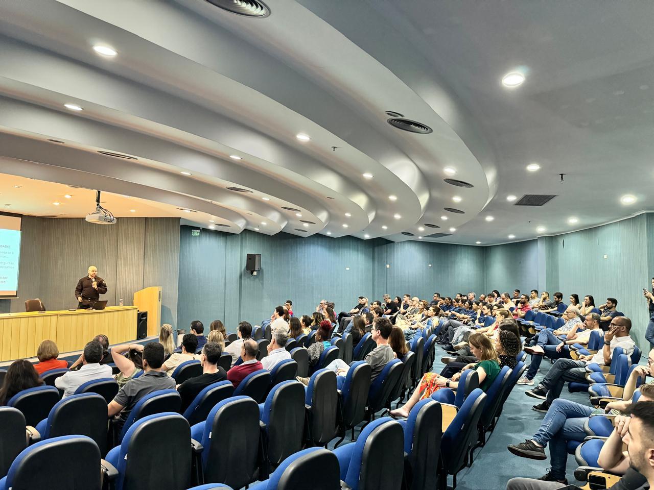 PF promove palestra de Prevenção a Crimes de Abuso Sexual Infantojuvenil em Foz do Iguaçu.