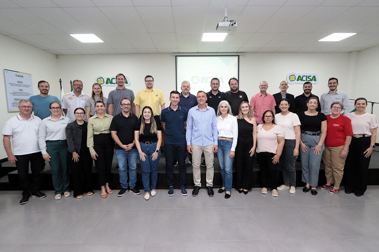 Acisa elege por aclamação nova diretoria para os próximos dois anos