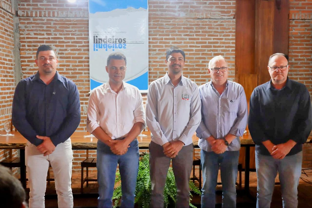 Conselho dos Lindeiros empossa nova diretoria em assembleia realizada em Santa Helena