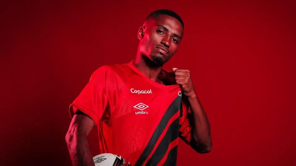 Ex-melhor do mundo do futsal é o novo reforço para o ataque do Athletico