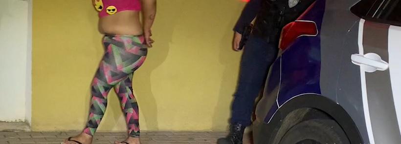 ‘Nora vampira’ morde cunhado no dedo e rosto da sogra durante briga de família